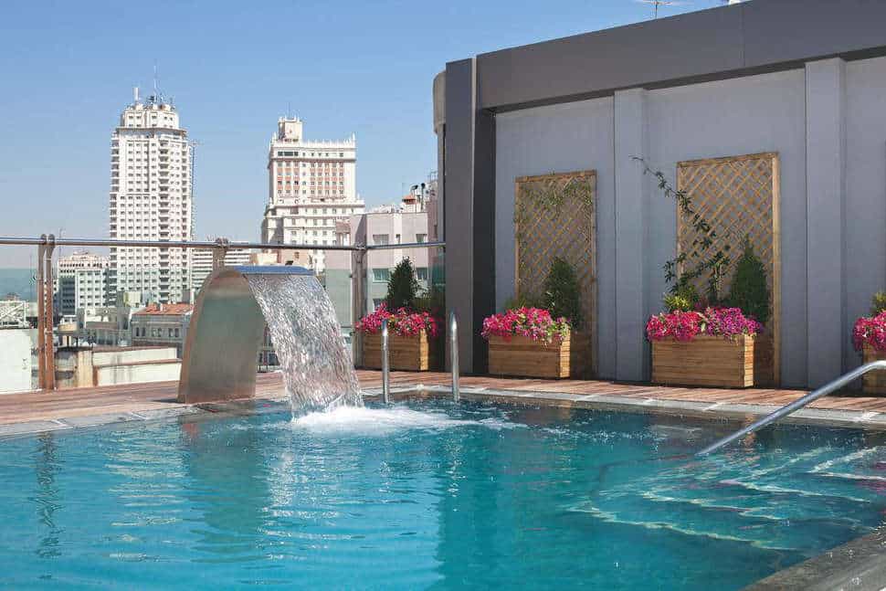 zwembad hotel santo domingo Zwembad van Hotel Santo Domingo