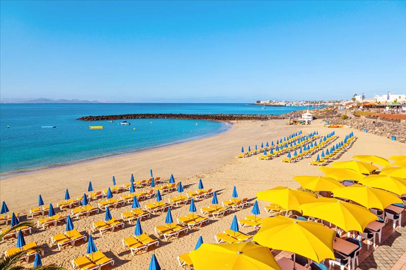 strand playa blanca lanzarote Strand van Playa Blanca, Lanzarote