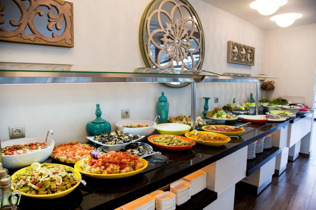 buffetrestaurant banu hotel in marmaris turkije Buffetrestaurant van Banu Hotel in Marmaris, Turkije