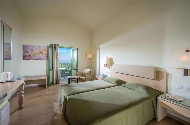 hotelkamer silva beach resort in chersonissos kreta Hotelkamer van Silva Beach Resort in Chersonissos, Kreta