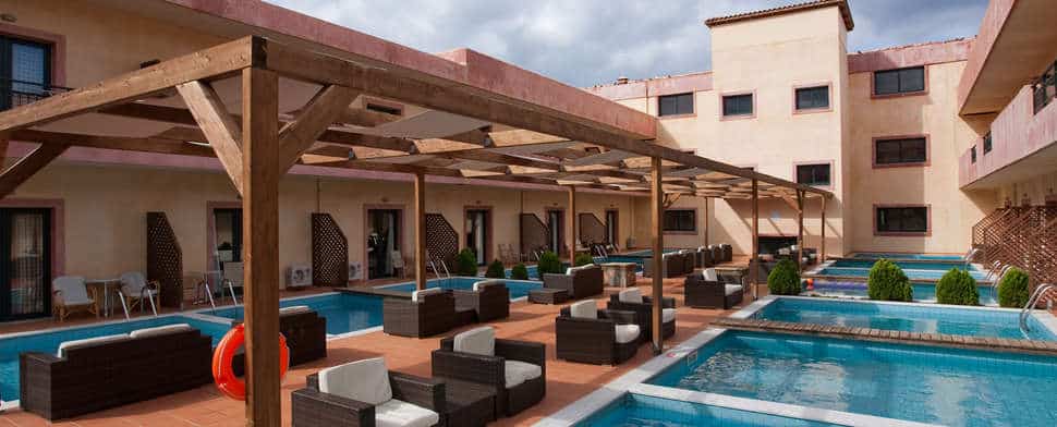 Privezwembaden van Sentido Vasia Resort & Spa in Sissi, Kreta