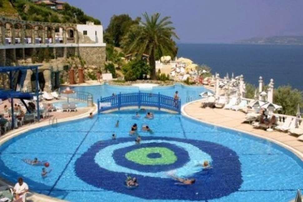 zwembad ephesus princess resort en hotel in kusadasi turkije Zwembad van Ephesus Princess Resort & Hotel in Kusadasi, Turkije
