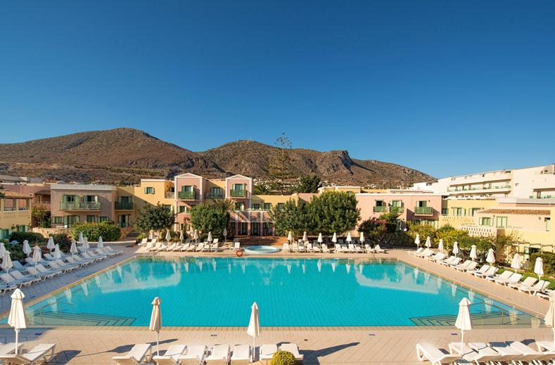 zwembad silva beach resort in chersonissos kreta Zwembad van Silva Beach Resort in Chersonissos, Kreta