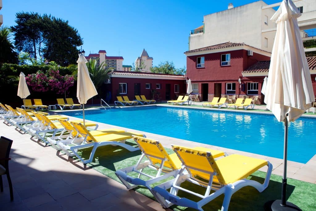 zwembad hotel itaca fuengirola in spanje Zwembad Hotel Itaca Fuengirola in Spanje