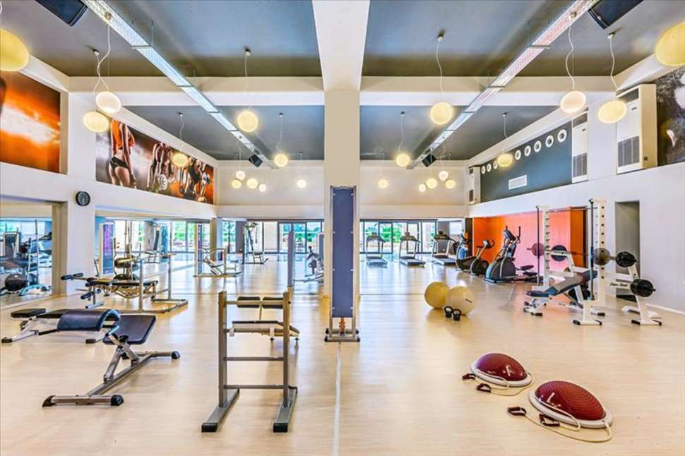 Fitnesszaal Kipriotis panoram hotel suites kos Fitnesszaal van Kipriotis Panorama Hotel & Suites in Psalidi, K