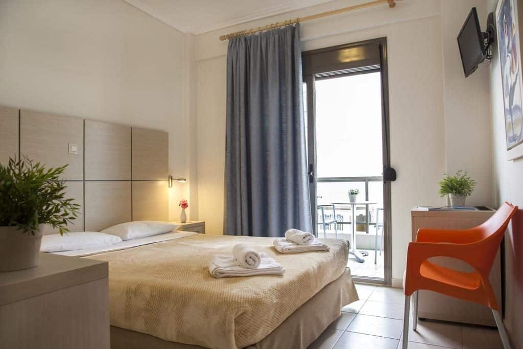Hotelkamer Hotelkamer Hotel Mavridis in Flogita, Griekenland