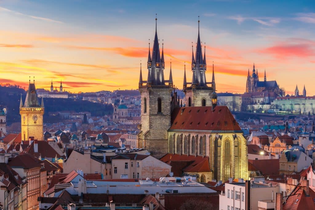 Kathedraal van praag Uitzicht over de oude stad van Praag