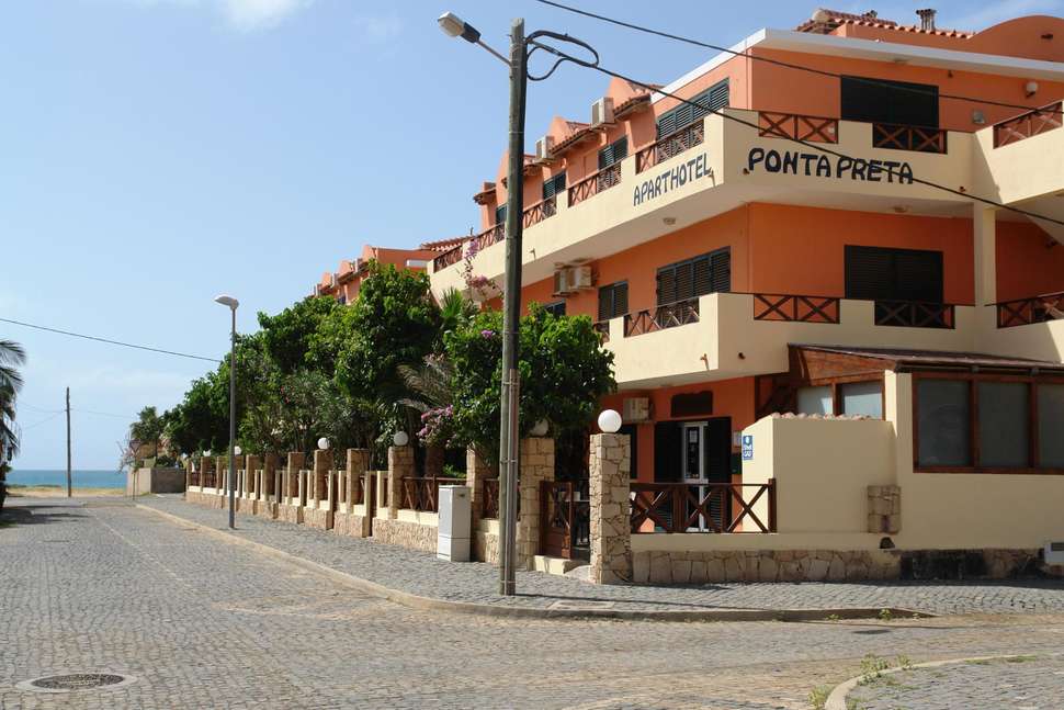ponta preta santa maria kaapverdie Aanzicht Ponta Preta in Santa Maria, Kaapverdië