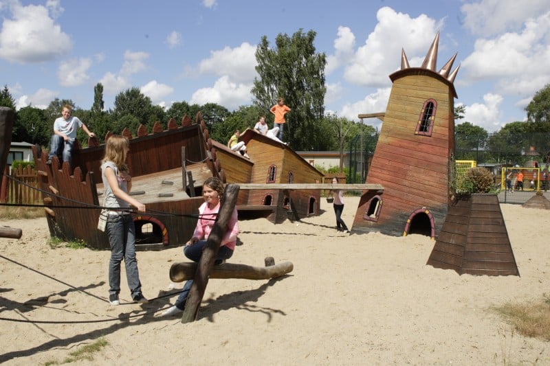 speeltuin vakantiepark landgoed de ijsvogel voorthuizen gelderland Speeltuin van Vakantiepark Landgoed de IJsvogel in Voorthuizen, Gelderland