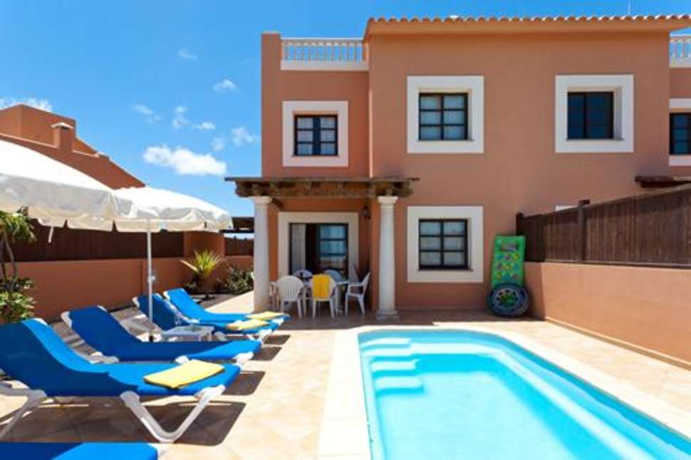 villas mirados de lobos corralejo fuerteventura 1 Villa met privézwembad van Villas Mirador de Lobos