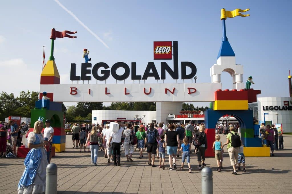Ingang van Legoland in Billund, Denemarken