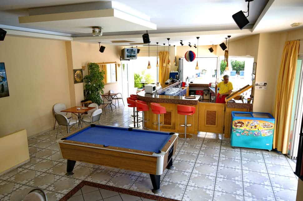 poolbar angela apartments kos griekenland poolbar van Angela Apartments in Kos, Griekenland