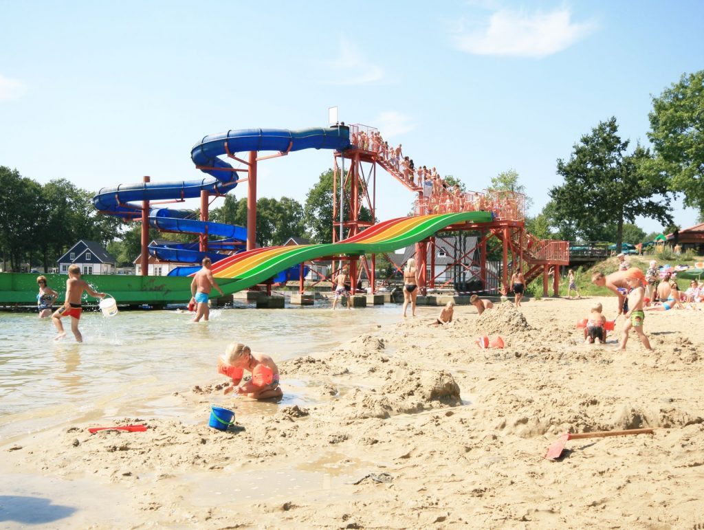 buitenbad europarcs reosrt limburg 1 EuroParcs Resort Limburg in Susteren, Limburg
