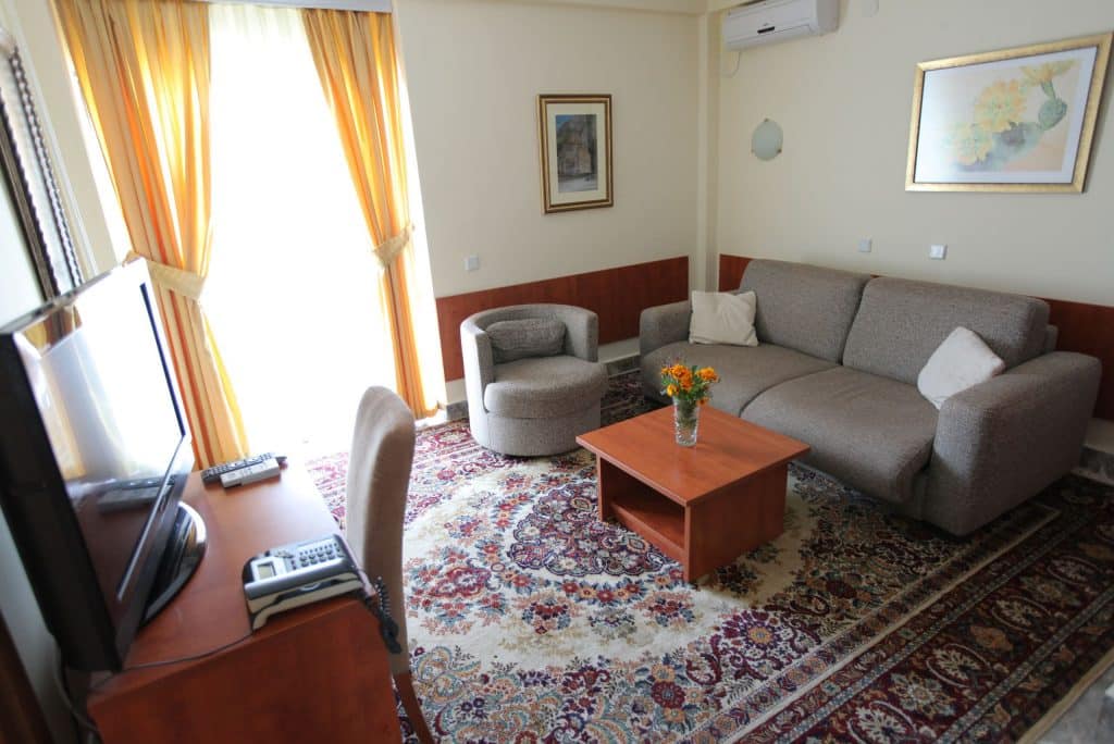 hotelkamer hotel sileks in ohrid macedonie Hotelkamer van Hotel Sileks in Ohrid, Macedonië