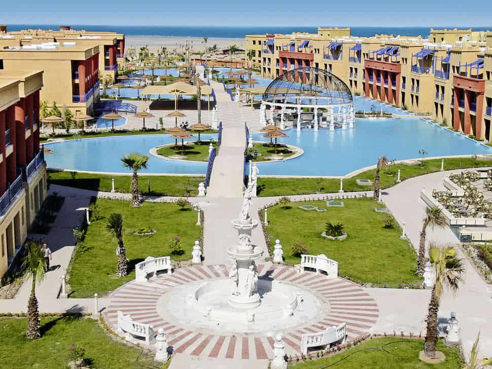 Zwembad van All Inclusive Titanic Palace en Aquapark  in Hurghada, Egypte