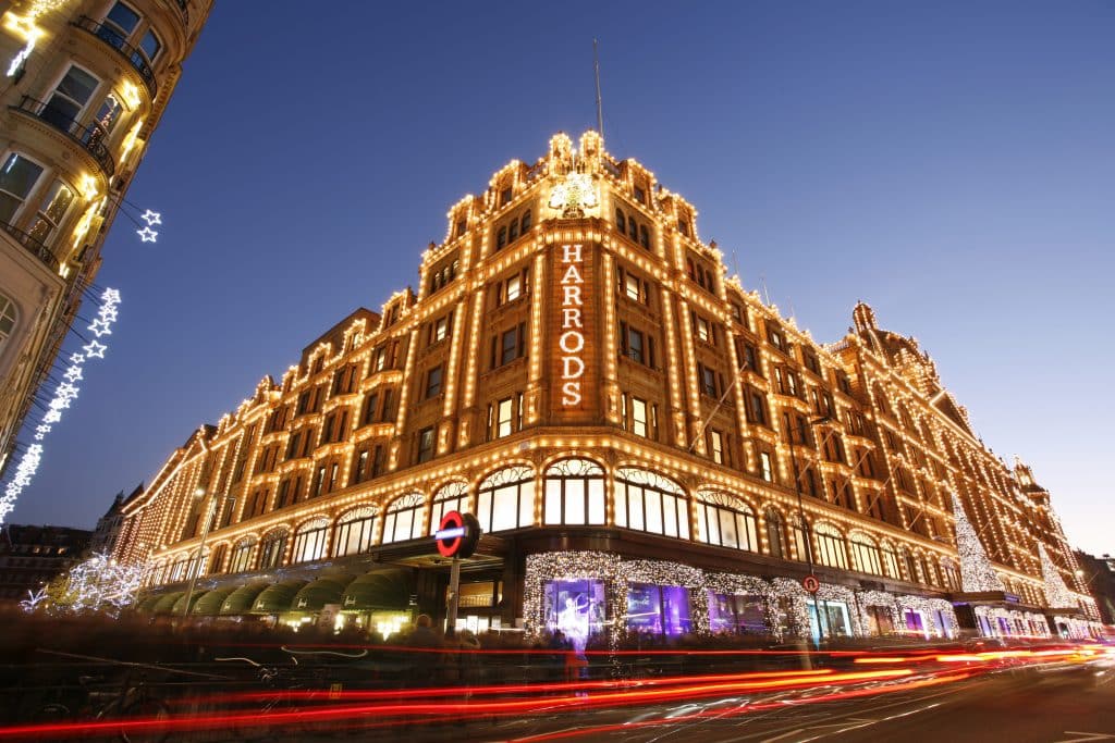 harrods met kerstversiering in londen engeland Harrods met kerstversiering in Londen, Engeland