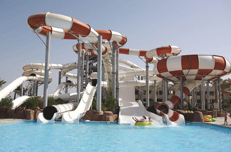 glijbanen splashworld coral sea waterworld in sharm el sheikh egypte Glijbanen van SPLASHWORLD Coral Sea Waterworld in Sharm el Sheikh, Egypte
