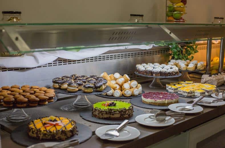 buffet akti imperial in ixia rhodos Buffet van Akti Imperial in Ixia, Rhodos