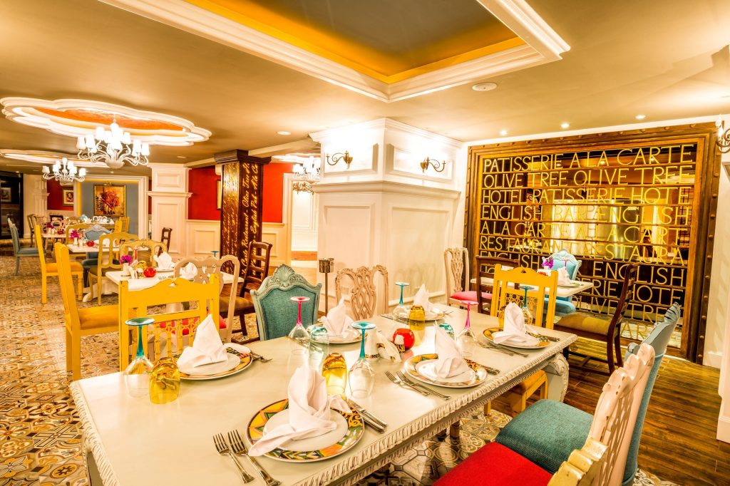 restaurant olive tree in kyrenia cyprus Restaurant van Olive Tree in Kyrenia, Cyprus