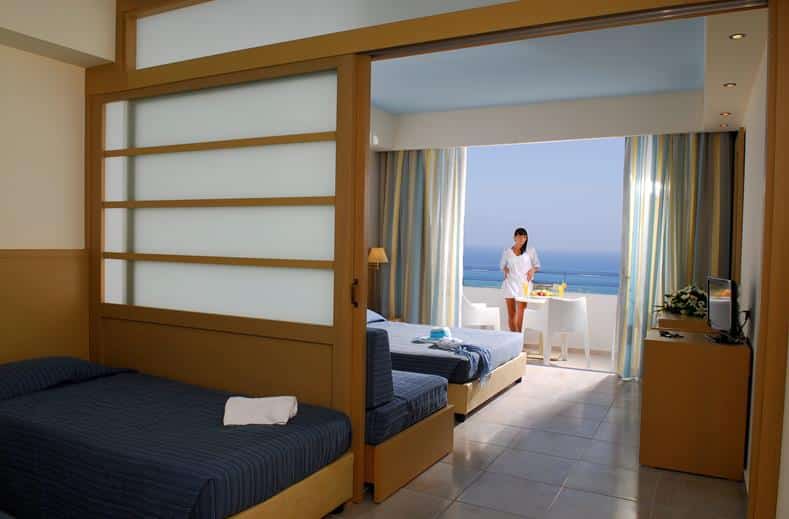hotelkamer royal belvedere in chersonissos kreta Hotelkamer van hotel Royal Belvedere in Chersonissos, Kreta