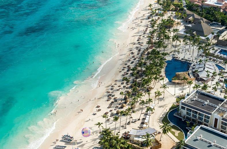 Strand van Hotel Royalton Punta Cana in Punta Cana, Dominicaanse Republiek