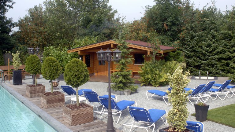sauna bed and breakfast grenzeloos doldersum in doldersum drenthe Sauna het Friese woud in Friesland