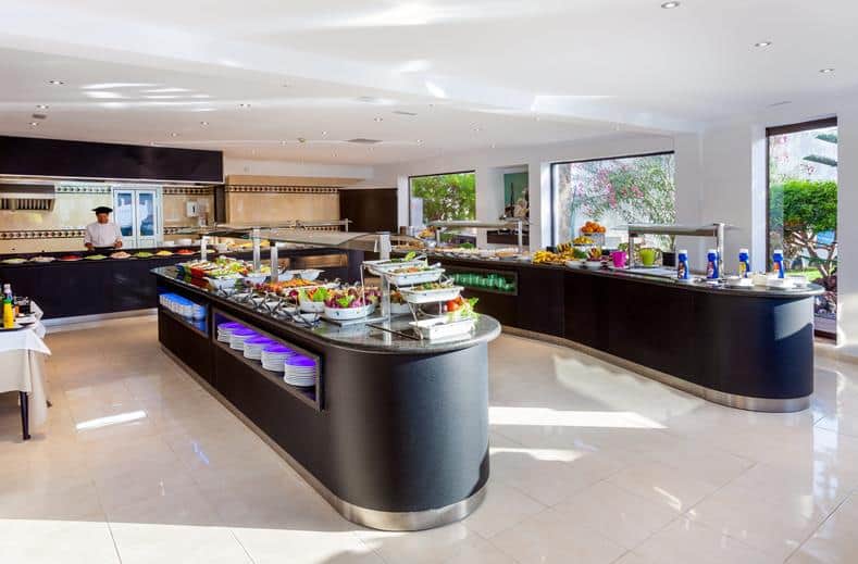 buffet aparthotel barbacan in playa del ingles gran canaria 1 Buffet van Aparthotel Barbacan in Playa del Ingles op Gran Canaria