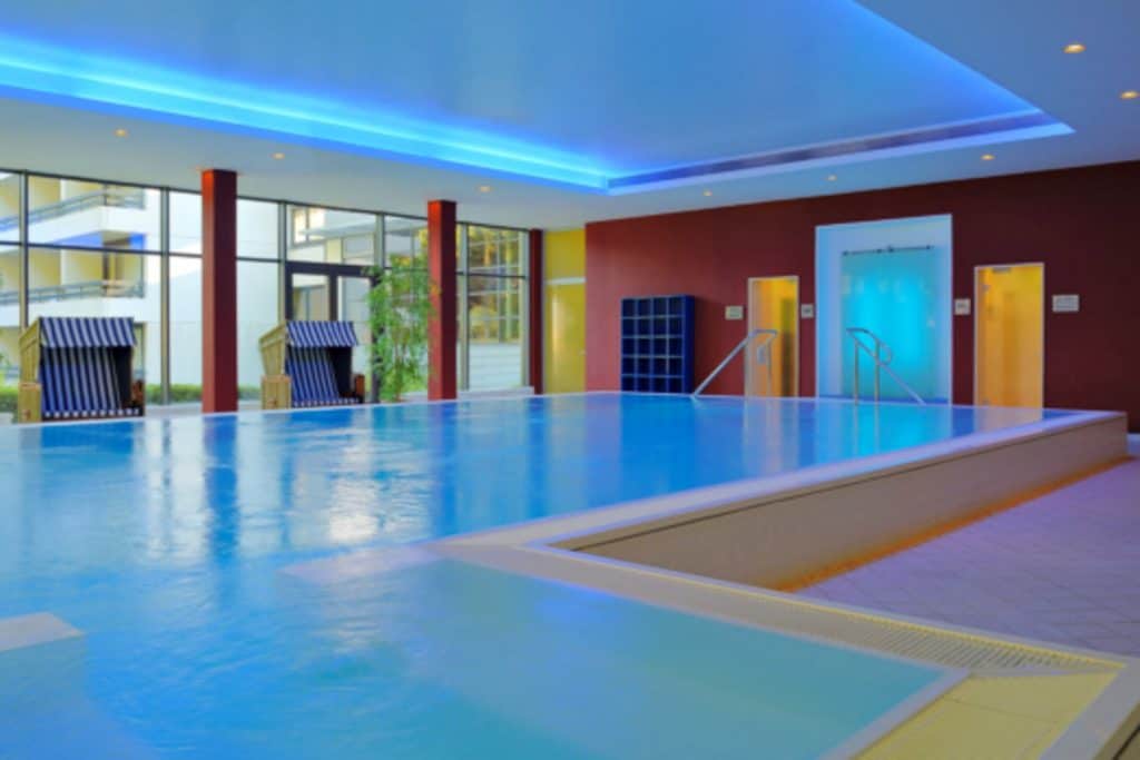 Zwembad van Dorint Hotel & Sportresort Arnsberg in Arnsberg, Duitsland