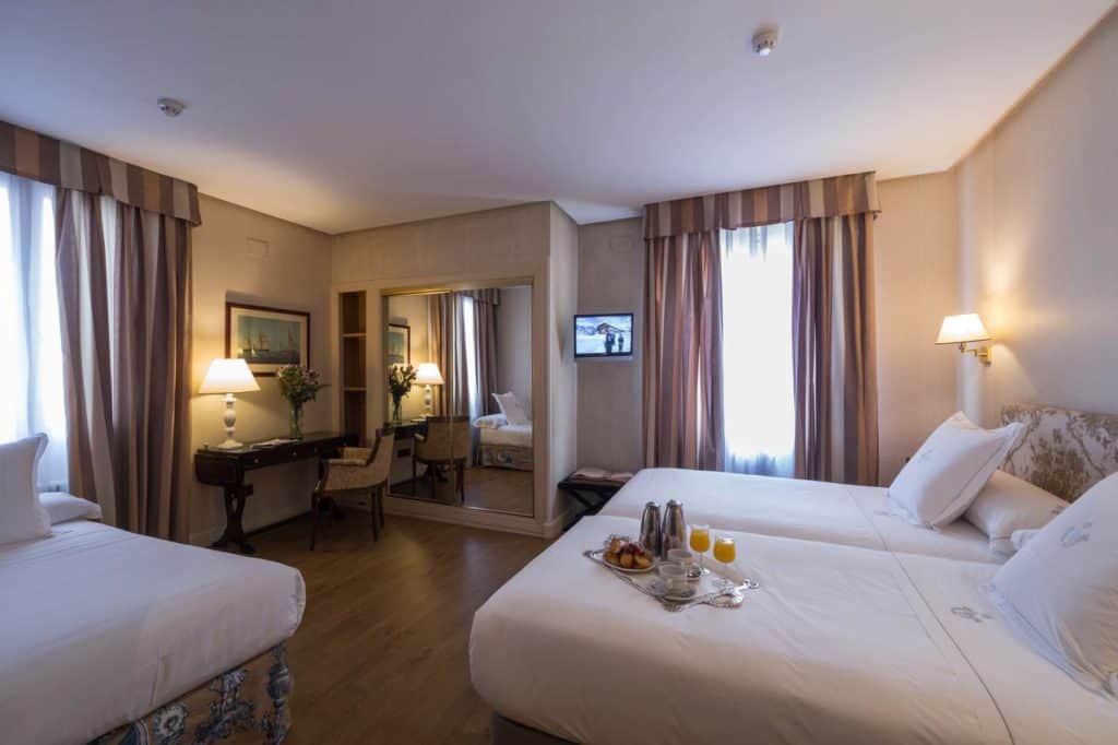 hotelkamer hotel principe pio in madrid spanje Hotel Principe Pio in Madrid, Spanje