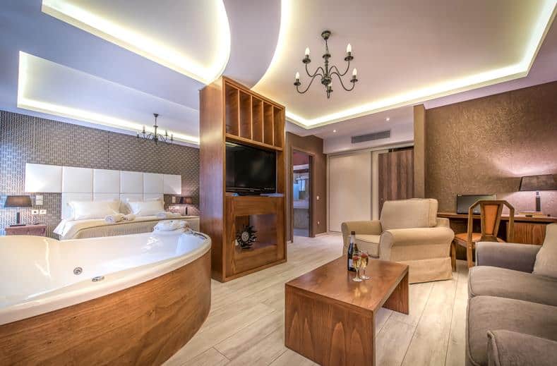 hotelkamer elegance luxury executive suites in tsilivi zakynthos Hotelkamer van Elegance Luxury Executive Suites in Tsilivi, Zakynthos