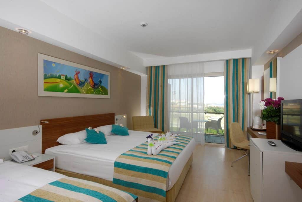Hotelkamer van Evren Beach Resort in Side, Turkije