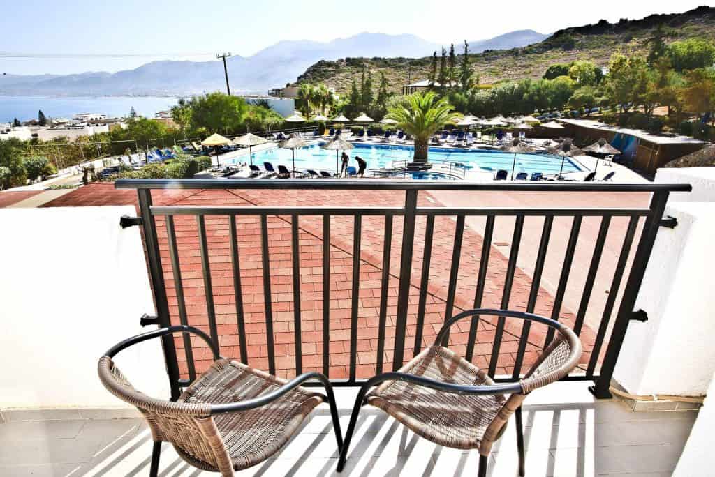 ligging hotel semiramis village in chersonissos kreta Ligging van Hotel Semiramis Village in Chersonissos, Kreta