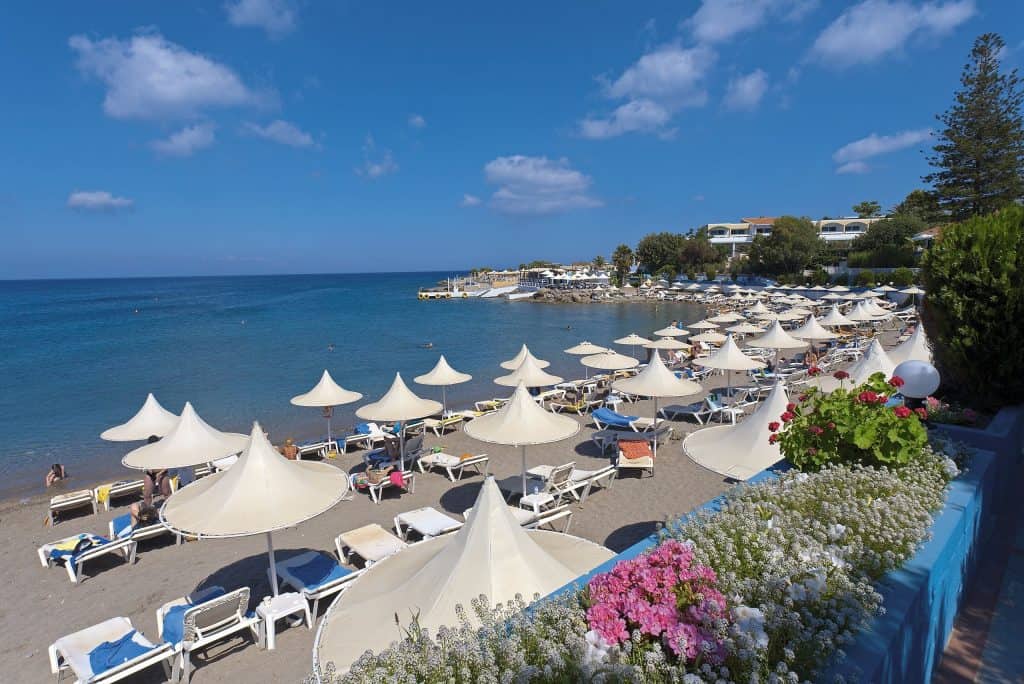 strand aldemar amilia mare in kalithea rhodos Strand van Aldemar Amilia Mare in Kalithea, Rhodos
