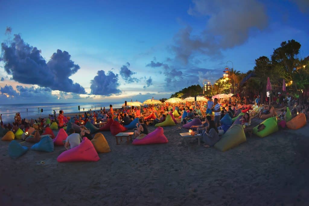 strand zonsondergang bali Zonsondergang op het strand van Bali