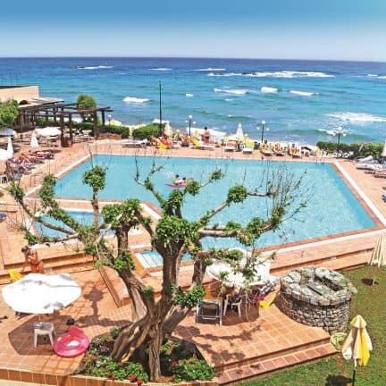 zwembad zee vasia hotels zephyros beach boutique in stalis kreta