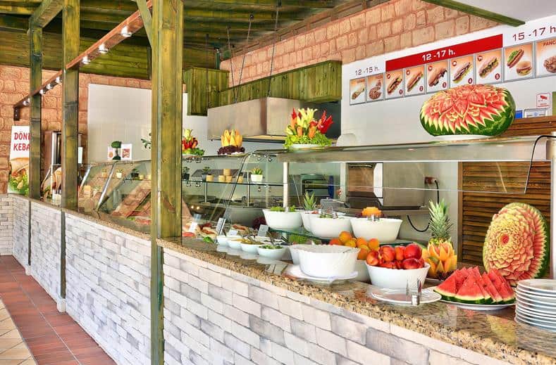 buffetrestaurant grifid arabella in golden sands bulgarije Buffetrestaurant van Grifid Arabella in Golden Sands, Bulgarije