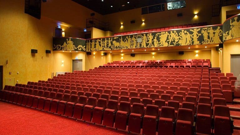 theater hotel theater figi in zeist utrecht Theaterzaal van Hotel Theater Figi in Zeist, Utrecht