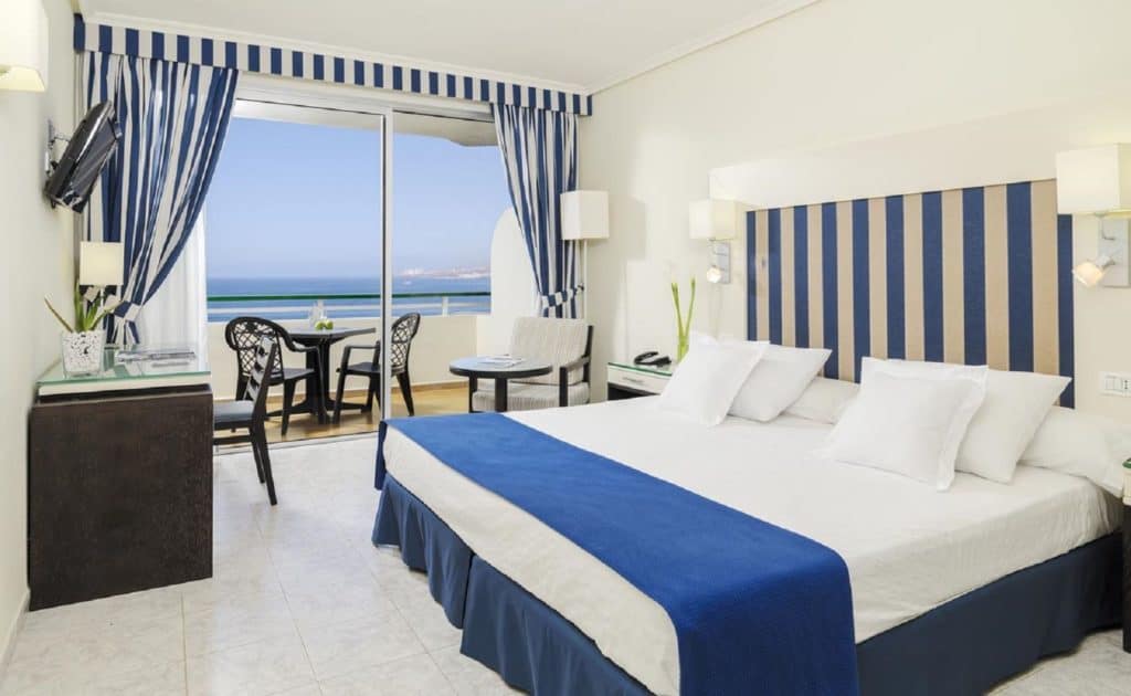 Hotelkamer van H10 Las Palmeras in Playa de las Américas, Tenerife, Spanje