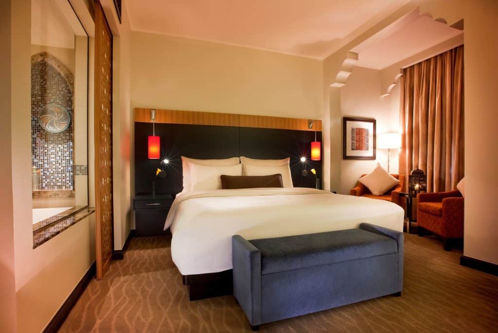 hotelkamer movenpick ibn battuta gate dubai in dubai dubai verenigde arabische emiraten Hotelkamer van Mövenpick Ibn Battuta Gate Dubai in Dubai, Dubai, Verenigde Arabische Emiraten