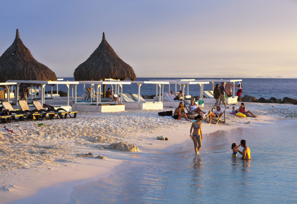 jan thiel baai strand curacao Jan Thiel baai strand op Curaçao