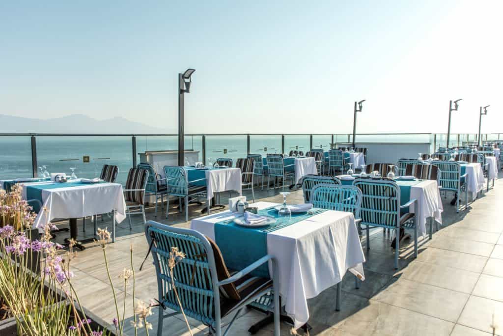 restaurant amara sealight elite in kusadasi noord egeische kust turkije Restaurant van Amara Sealight Elite in Kusadasi, Noord-Egeïsche Kust, Turkije