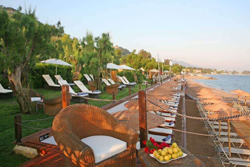 Strand van Amathus Beach Hotel in Ixiá, Rhodos, Griekenland