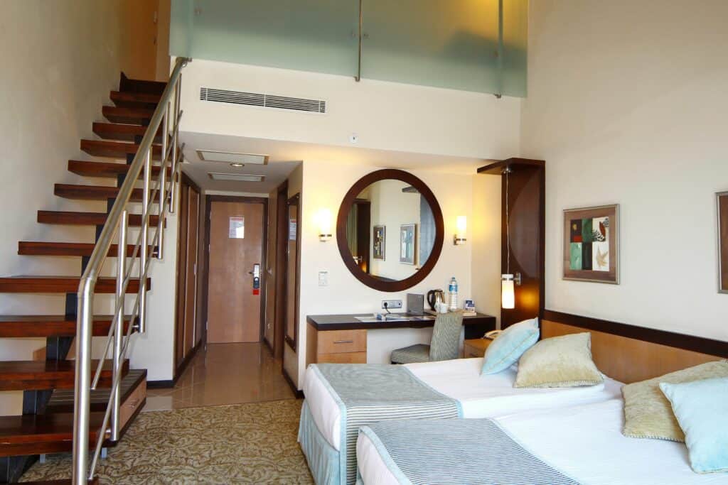 Hotelkamer van Royal Wings in Lara Beach, Turkse Rivièra, Turkije