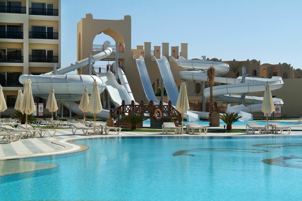 glijbanen steigenberger aqua magic in hurghada rode zee egypte Glijbanen van Steigenberger Aqua Magic in Hurghada, Rode Zee, Egypte