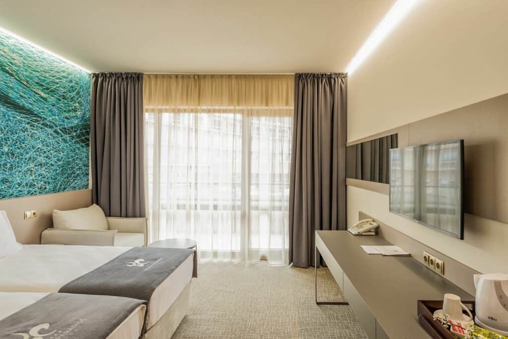 hotelkamer aqua paradise resort aqua park in nessebar burgas bulgarije Hotelkamer van Aqua Paradise Resort & Aqua Park in Nessebar, Burgas, Bulgarije