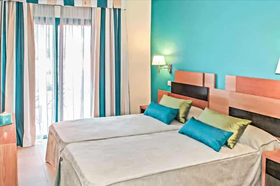 hotelkamer cordial mogan valle in puerto de mogan gran canaria spanje Hotelkamer van Cordial Mogan Valle in Puerto de Mogán, Gran Canaria, Spanje