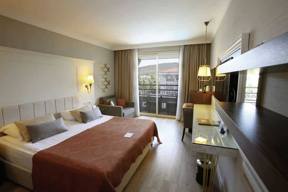 hotelkamer fame residence kemer spa in kemer turkse riviera turkije Hotelkamer van Fame Residence Kemer & Spa in Kemer, Turkse Rivièra, Turkije