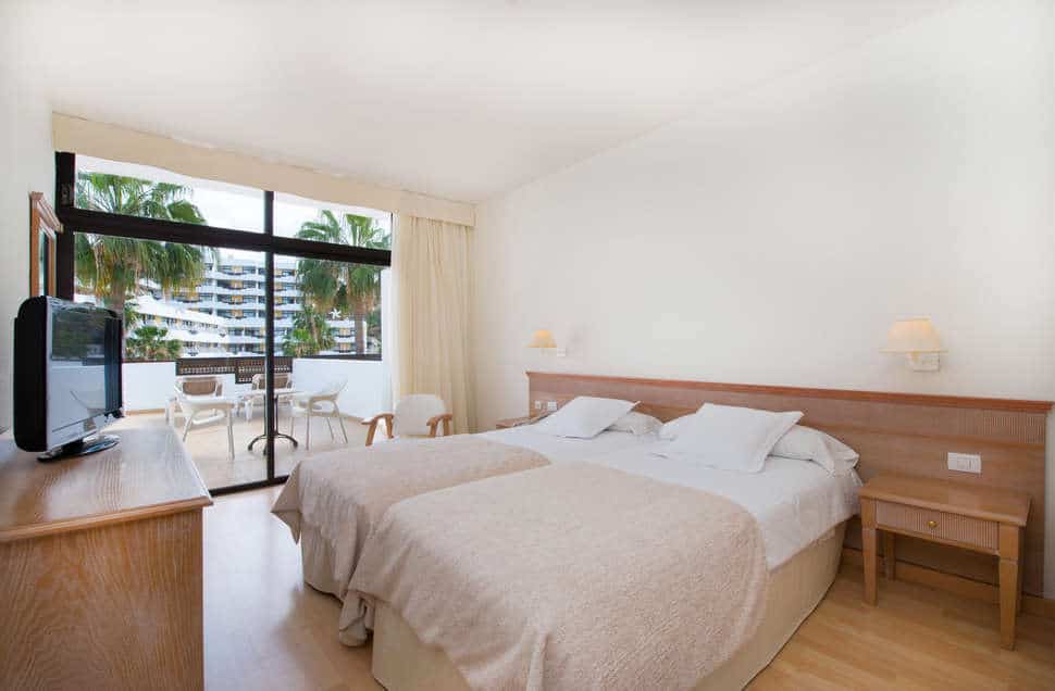 hotelkamer iberostar las dalias in costa adeje tenerife spanje Hotelkamer van Iberostar Las Dalias in Costa Adeje, Tenerife, Spanje