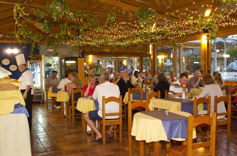 restaurant bungalows parque bali in maspalomas gran canaria spanje Restaurant van Bungalows Parque Bali in Maspalomas, Gran Canaria, Spanje