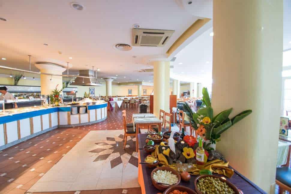 restaurant hl paradise island in playa blanca lanzarote spanje Restaurant van HL Paradise Island in Playa Blanca, Lanzarote, Spanje